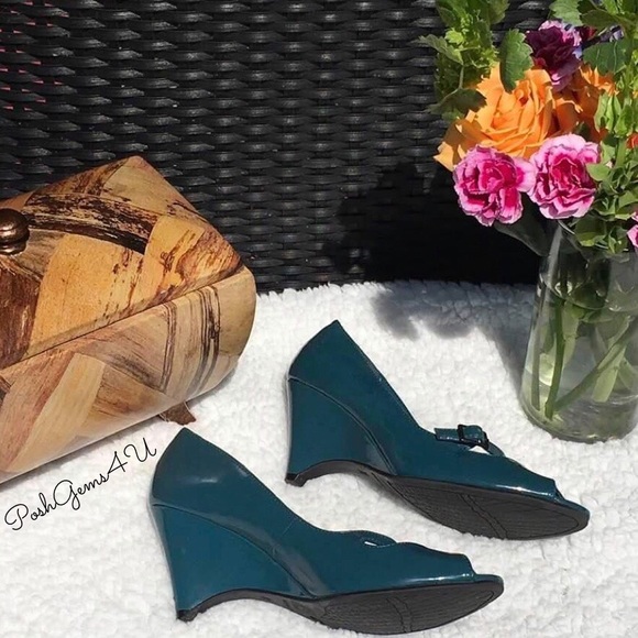 ⭐️FINAL PRICE⭐️ PRELOVED and cute cute cute! - Picture 3 of 3